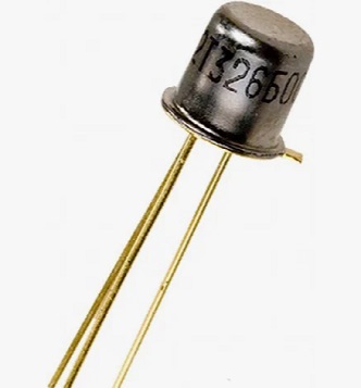 Транзистор 2Т326Б  электронный аналог реле