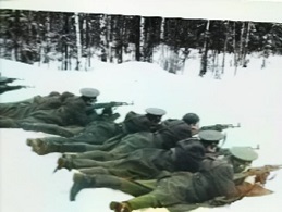 на стрельбище зимой