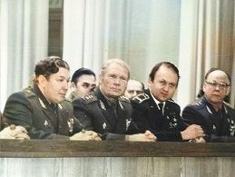 в президиуме