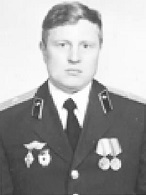 в раздумье